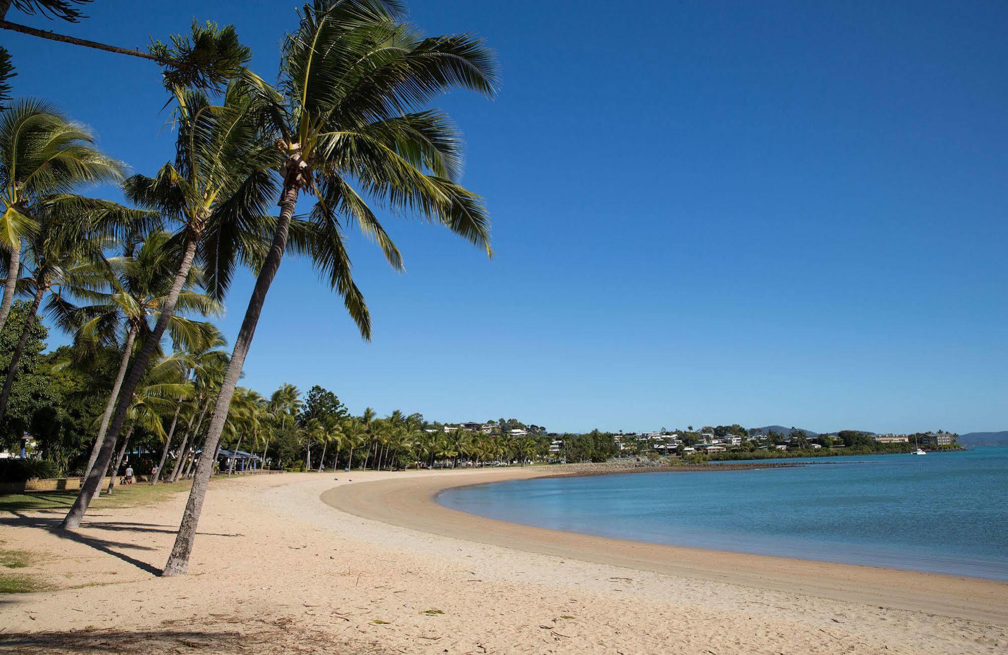 Kipara Tropical Rainforest Retreat Airlie Beach Exterior photo